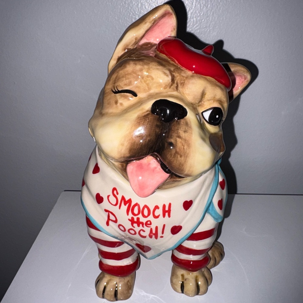 NEW Blue Sky 8” Valentines Day ‘Smooch for Pooch’ French Bulldog Figurine